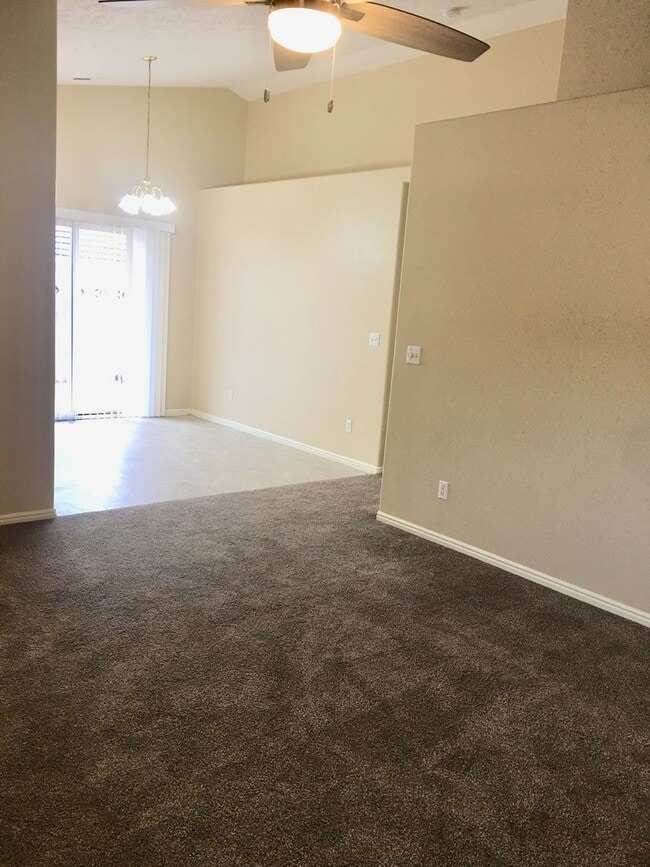 Photo - 1308 Millcreek Duplex Unit 2