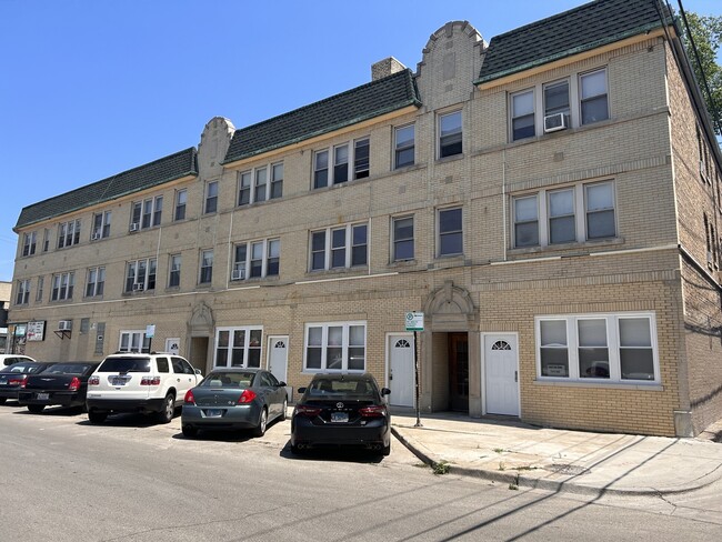 Building Photo - 3149 N Long Ave Unit 1 Rental