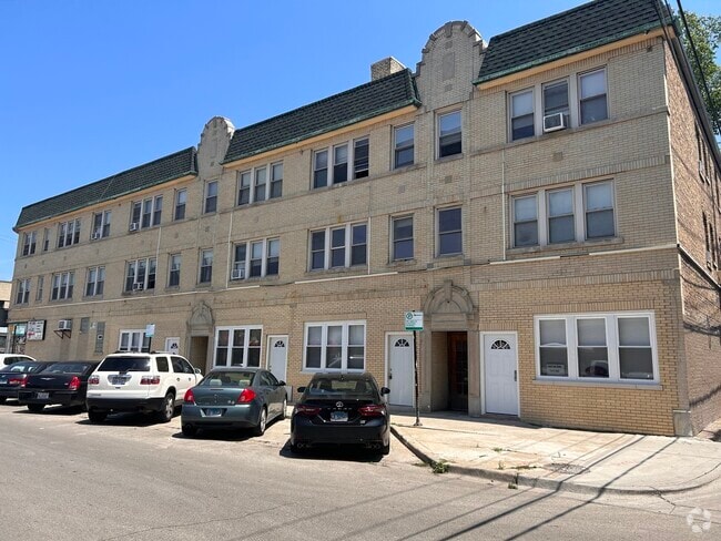 Building Photo - 3155 N Long Ave Rental