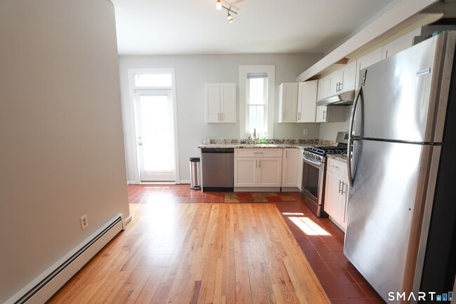 Photo - 182 Chestnut St Unidad 1