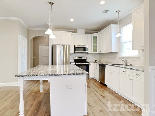 Photo - 7022 Kingburgh Ln