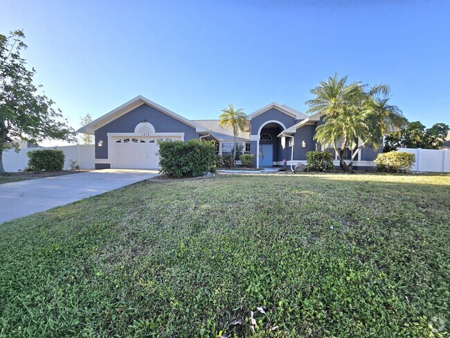 Building Photo - 1216 SW 12th Terrace Rental