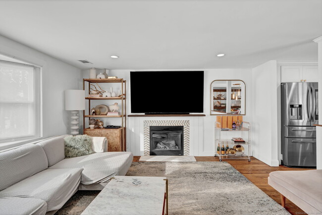 Photo - 1815 New Britain Ave