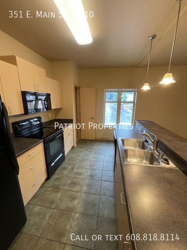 Building Photo - 351 E Main St Unit 210 Rental