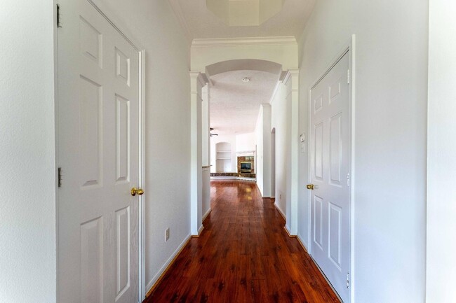 Photo - 7211 Cambridge Cove Cir