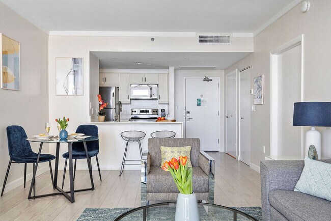 Photo - 2889 McFarlane Rd Unit ID1240648P