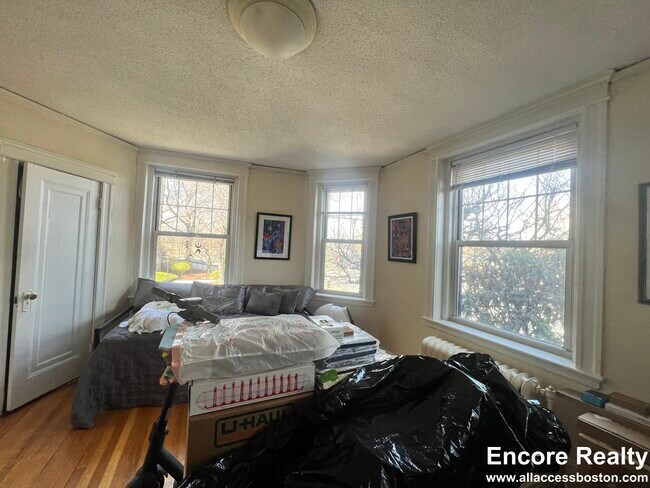 Photo - 114 Riverway Unit 1