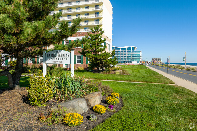 Photo - Marine Gardens Apartments