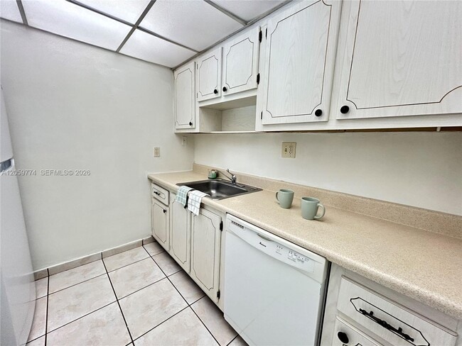 Photo - 14301 N Kendall Dr Unit 109B