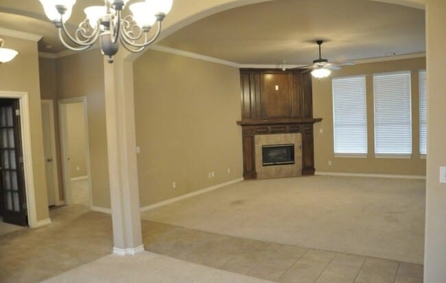 Photo - 6613 Stinchcomb Dr