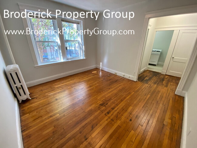 Photo - 29 Worthington St
