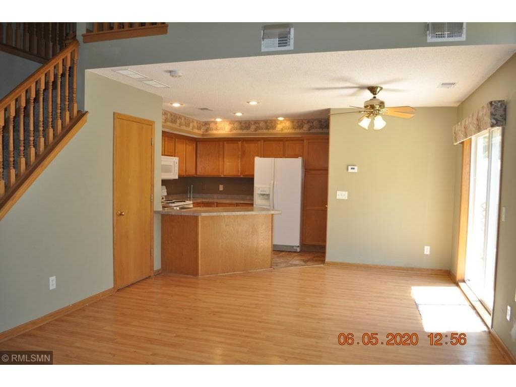 Photo - 700 Bradbury Cir
