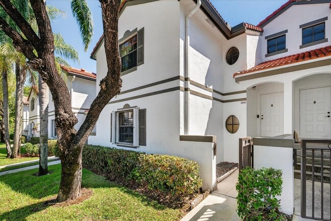 Photo - 301 SW 158th Terrace Unit 204