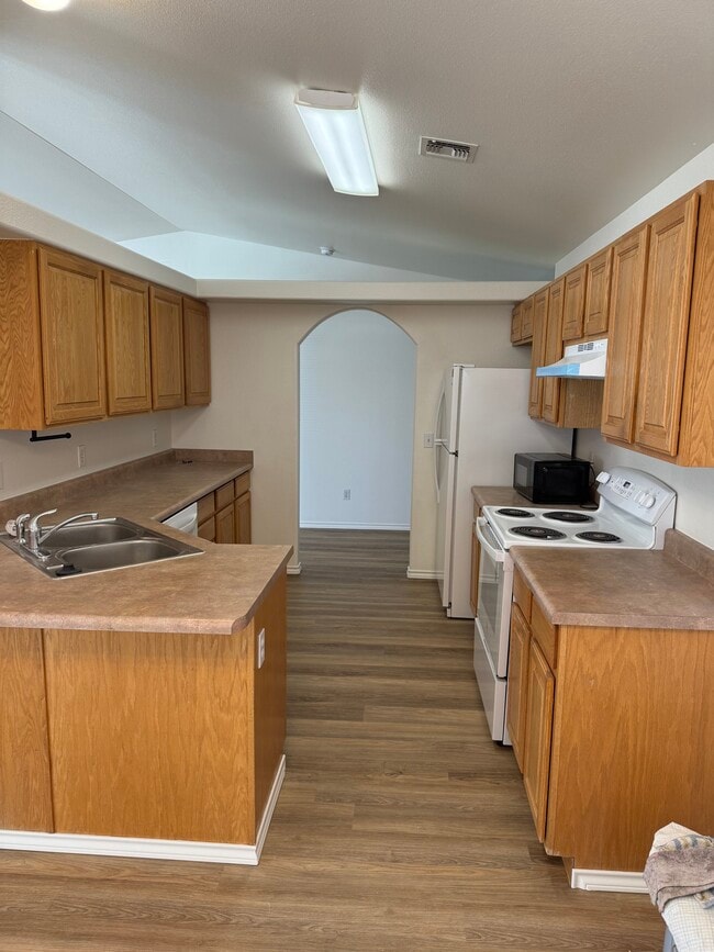 Photo - 3108 1/2 Palomino Way