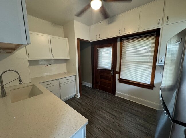Photo - Large Augustana Rental Home