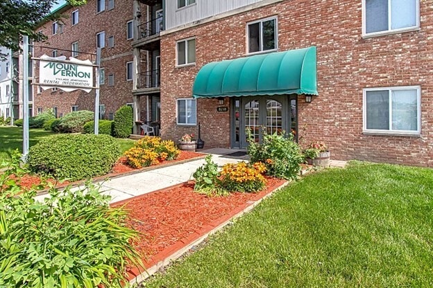 Photo - Mt. Vernon Village Apts
