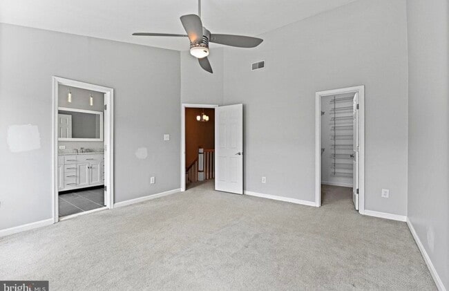 Photo - 6650 Dunwich Way