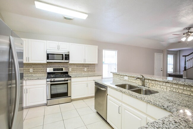 Photo - 19722 Twin Rivers Dr