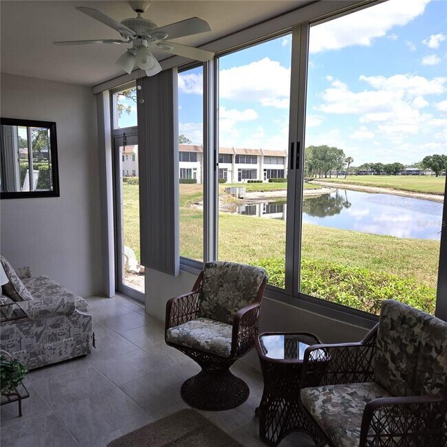 Photo - 7193 W Country Club Dr N Unidad 138