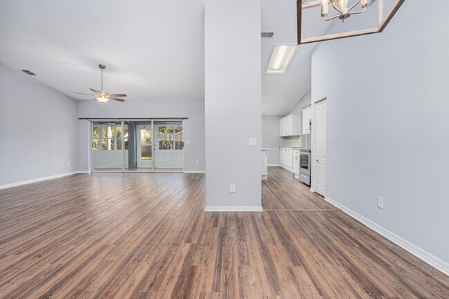 Photo - 3 Bedroom Port Orange Home