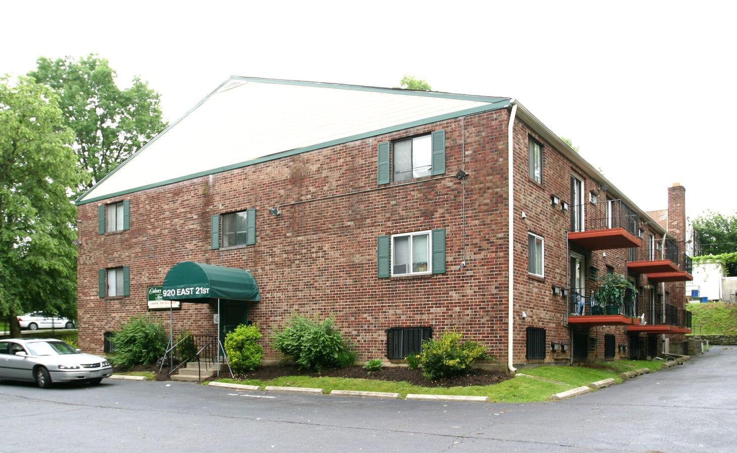 The Colony - The Colony Apartments