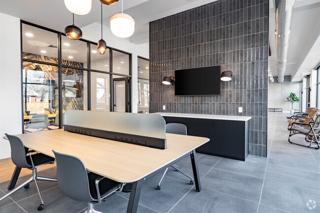 Sala de estar Networking - The Mill at Loggers Creek