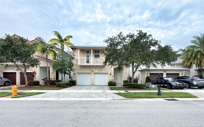 Building Photo - 10423 NW 70th Ln Rental
