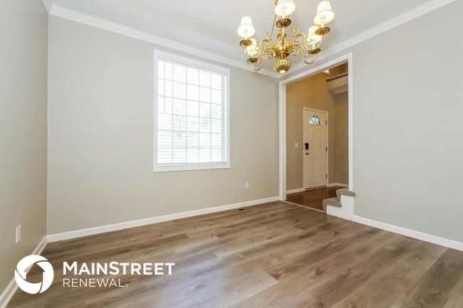 Photo - 4811 Lone Elm