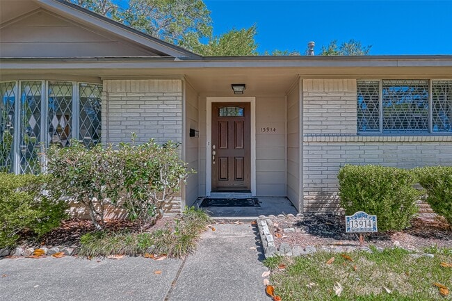 Photo - 13914 St Marys Ln
