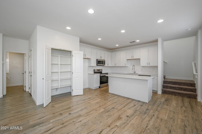 Photo - 9517 E Talon Ave