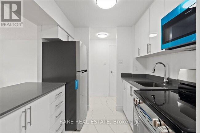Photo - 7555 Goreway Dr Unit 139