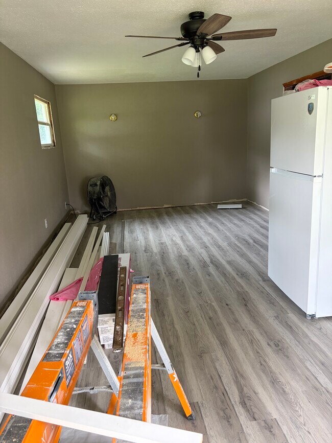 Photo - 1205 Ray St