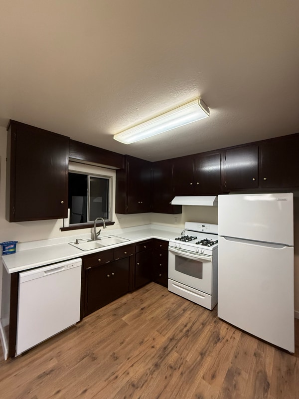 Photo - 319 Jullien Dr