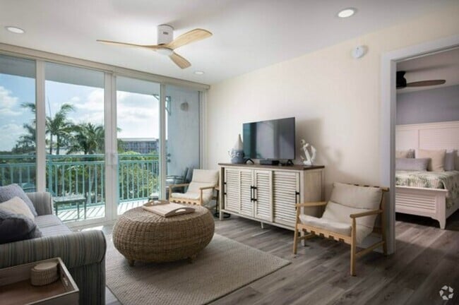 Building Photo - 3635 Seaside Dr Rental