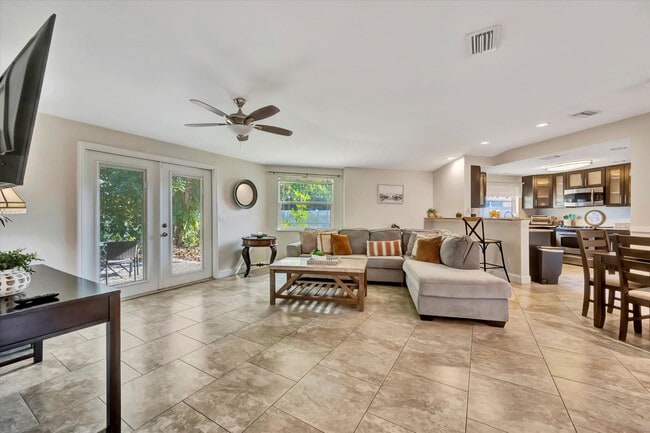 Photo - 2529 Croton Ave Unidad ID1366627P