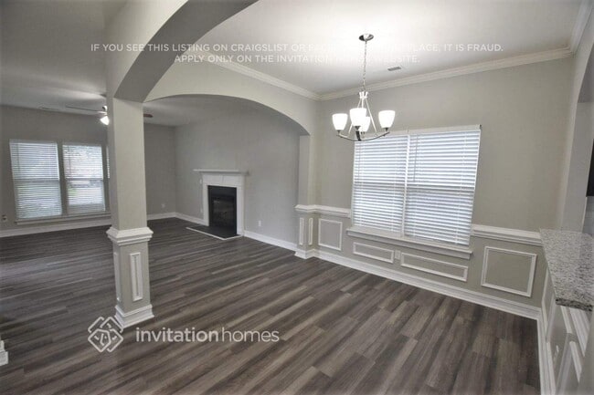 Photo - 8527 Castle Cliff Dr