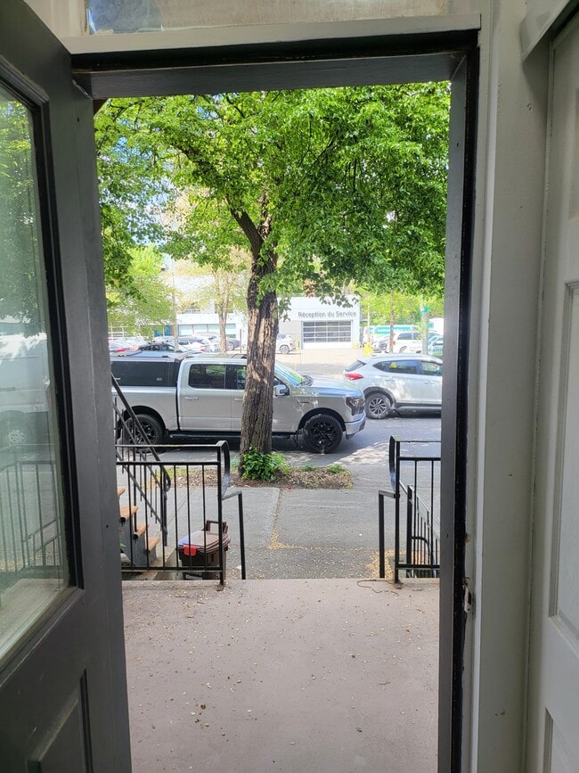 Photo - 5136 Av Papineau