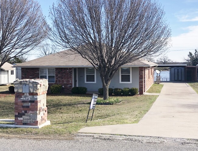 Building Photo - 3103 Acton School Rd