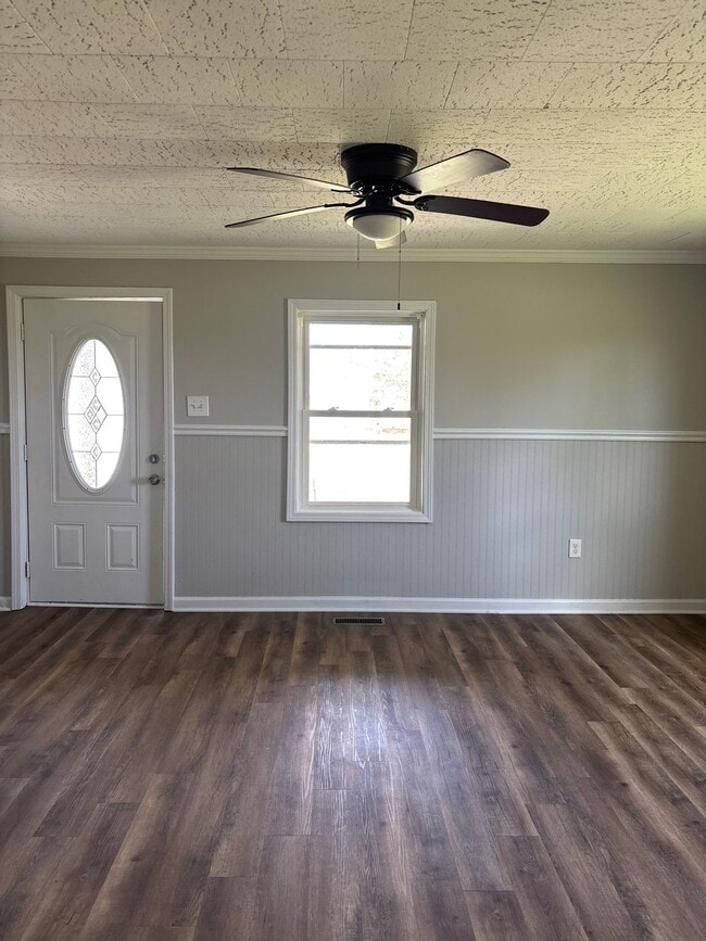 Photo - 159 Ervin Ln