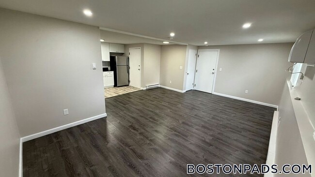 Photo - 310 Thompson Rd Unidad 111