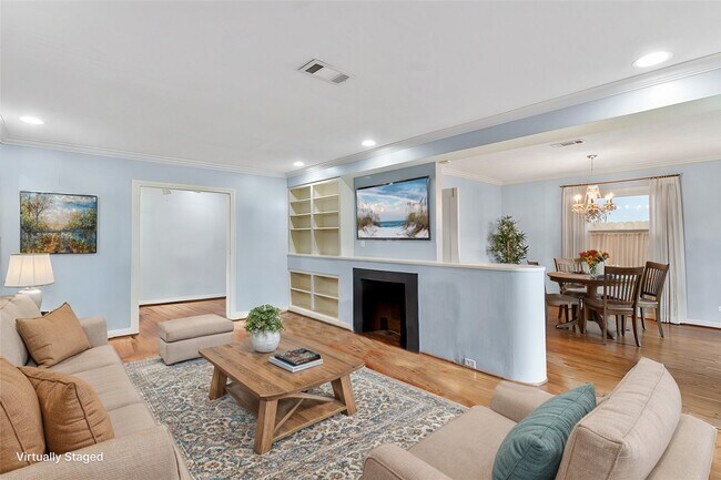 Photo - 2337 Sheridan St