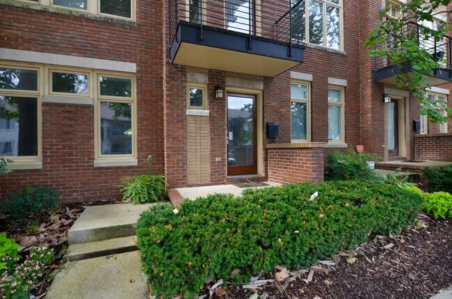 Photo - 2207 Portland Ave