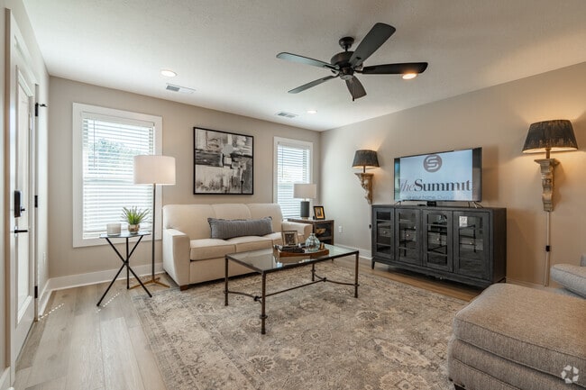 3BR, 2BA - 1564SF - Living Room