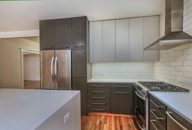 Photo - 15 Wellman St Unit 2