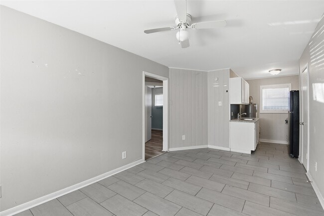 Photo - 5010 Ennis St Unit 3