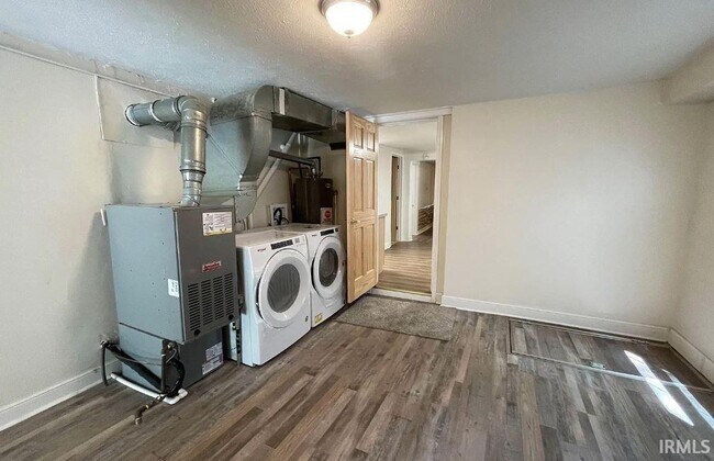 Photo - 726 S 31st St