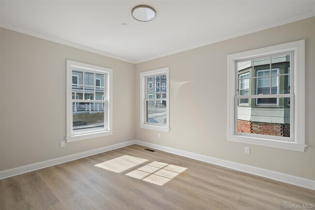 5 Edgemont Rd Unit 1