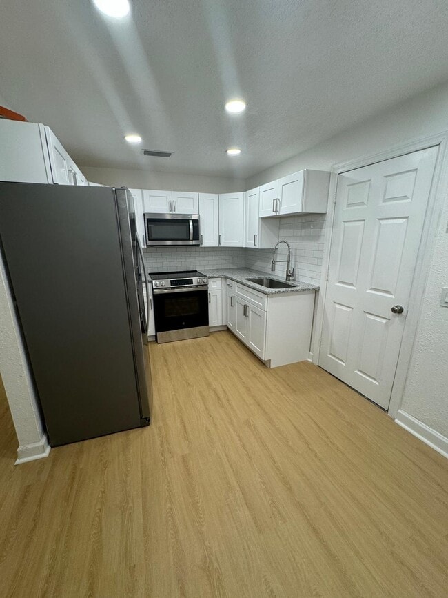 Photo - 2611 Sunny Acres Dr N House