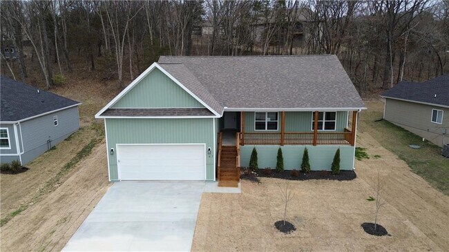 Photo - 47 Overton Dr