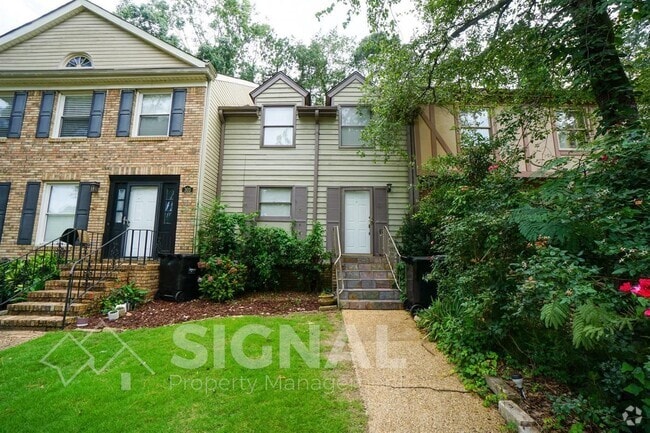 Building Photo - 302 Old Rocky Ridge Ln Rental